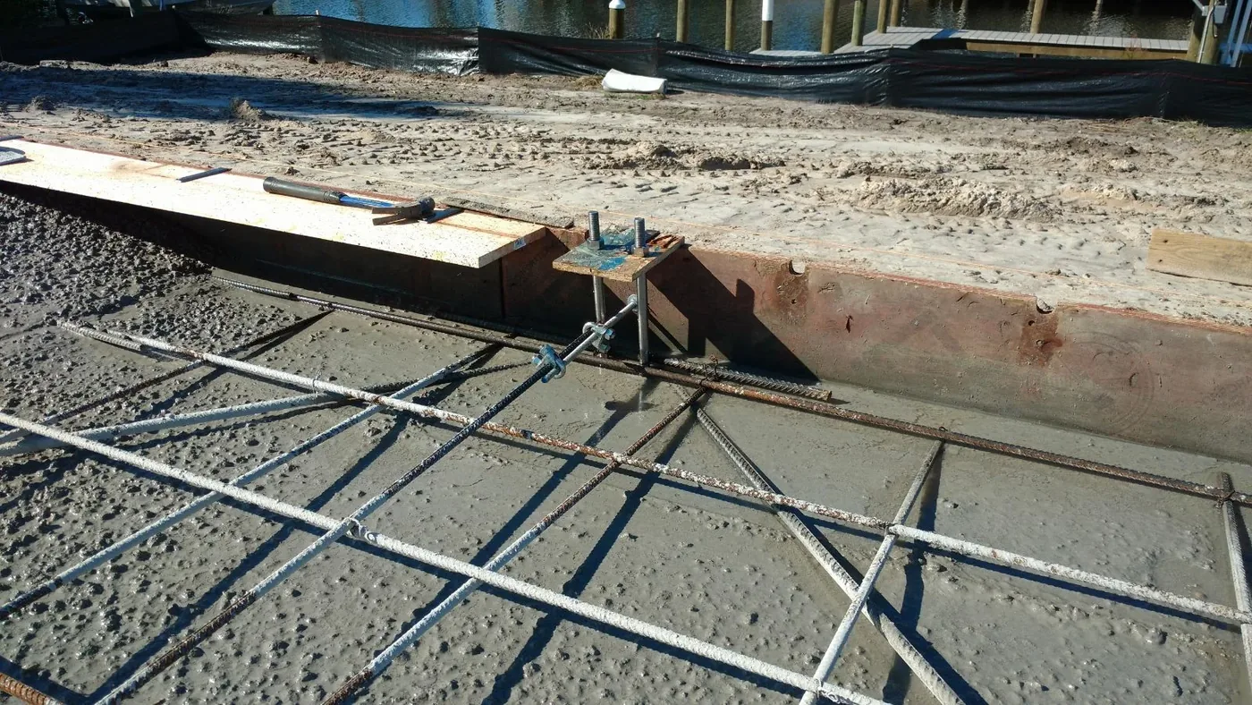 Steel reinforcement and slab edge formwork before concrete placement